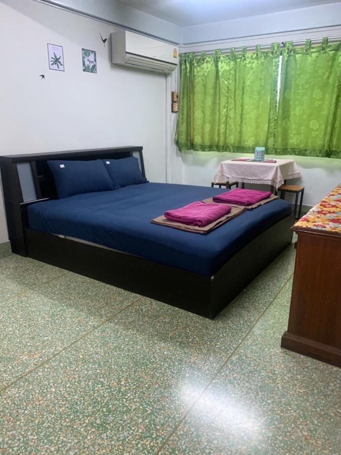 Ying Hostel กรุงเทพมหานคร ภายนอก รูปภาพ